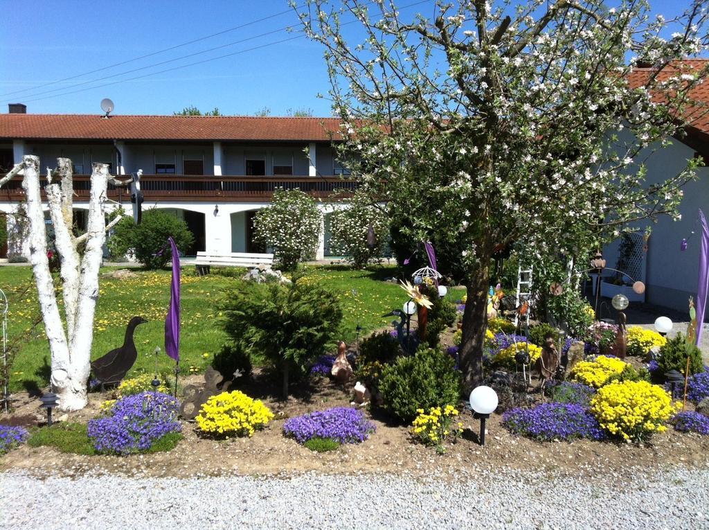 Paga Hotel Aidenbach Exteriör bild